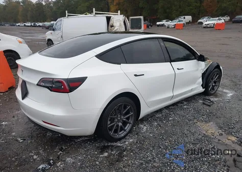 2021 Tesla Model 3 Standard Range Plus Rear-Wheel Drive from USA, damaged, VIN 5YJ3E1EA2MF913341